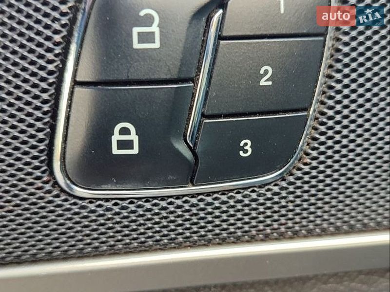Седан Ford Fusion 2013 в Полтаві