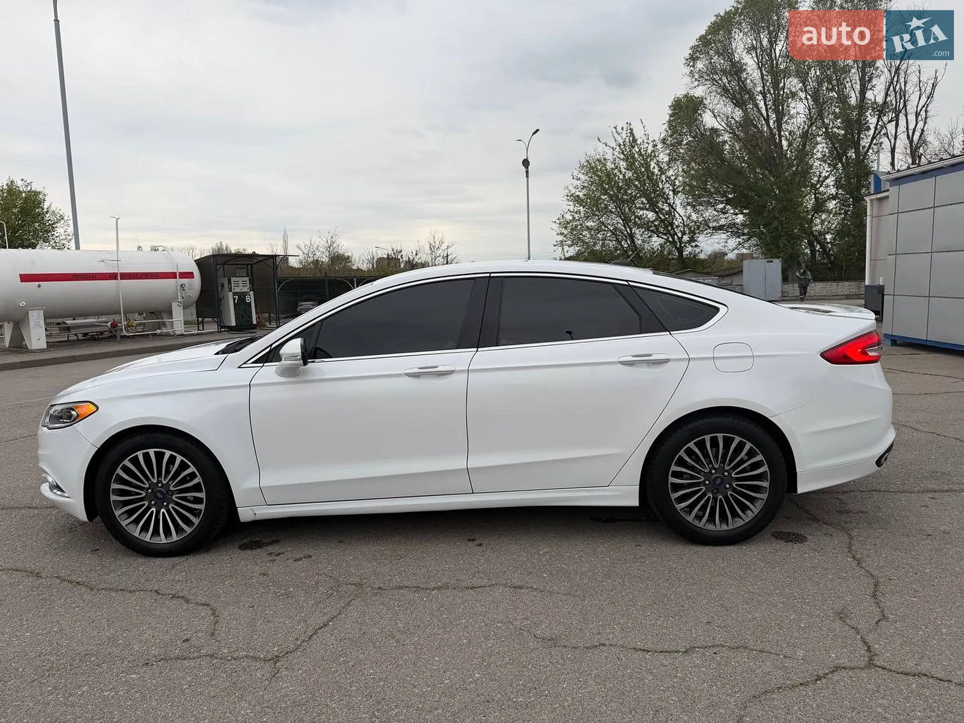 2016 Ford Fusion - мініатюра 7