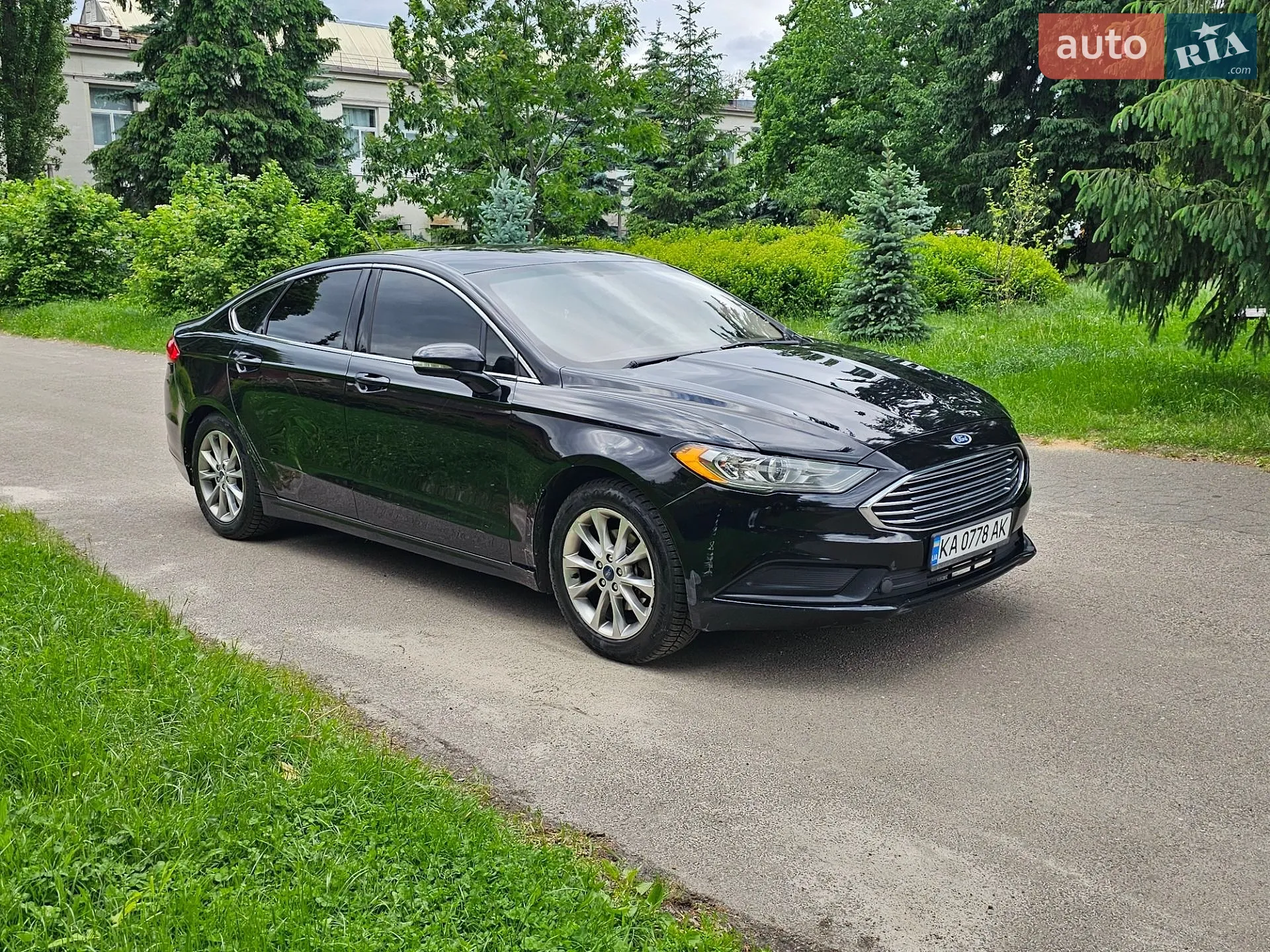 2017 Ford Fusion - мініатюра 12