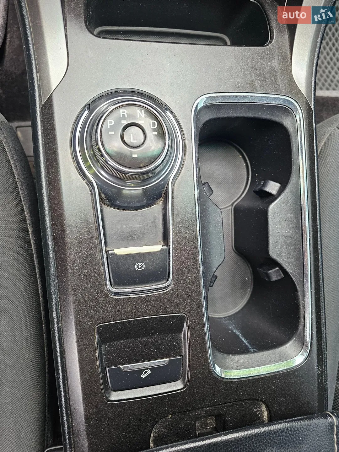 2017 Ford Fusion - мініатюра 26