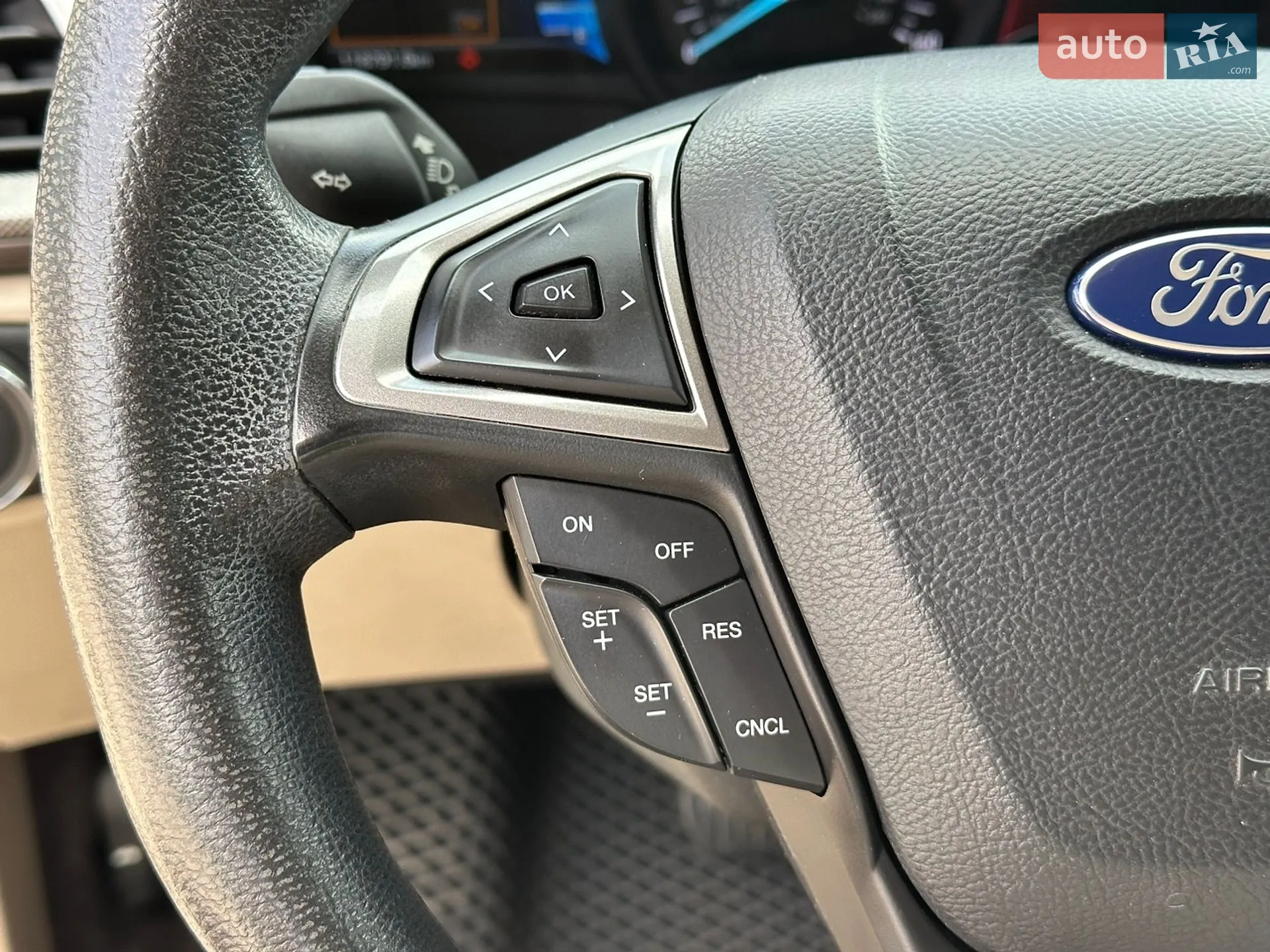 2016 Ford Fusion - мініатюра 34