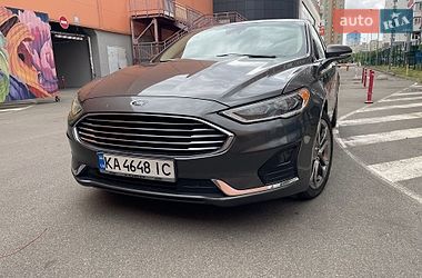 Седан Ford Fusion 2020 в Киеве