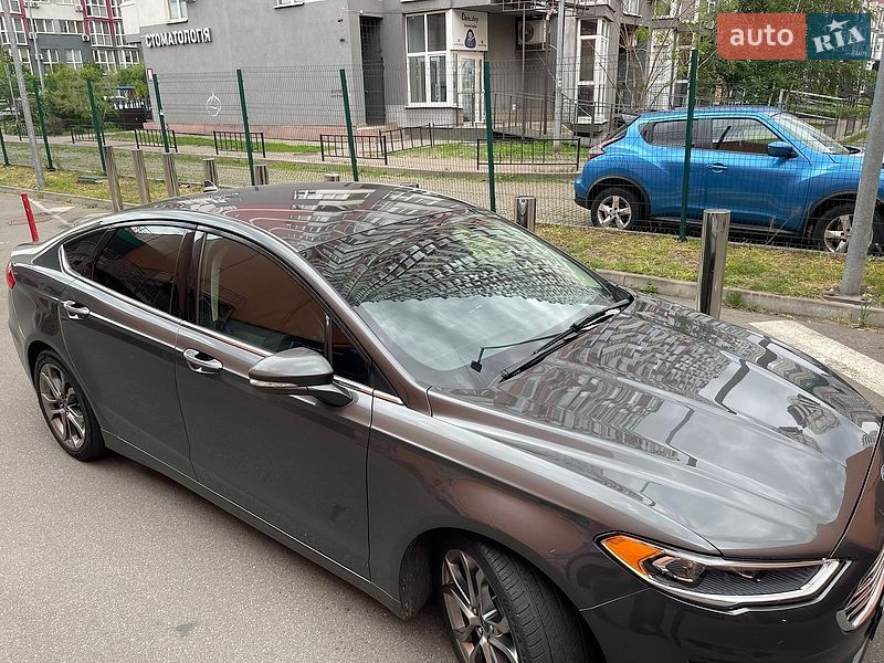 Седан Ford Fusion 2020 в Киеве