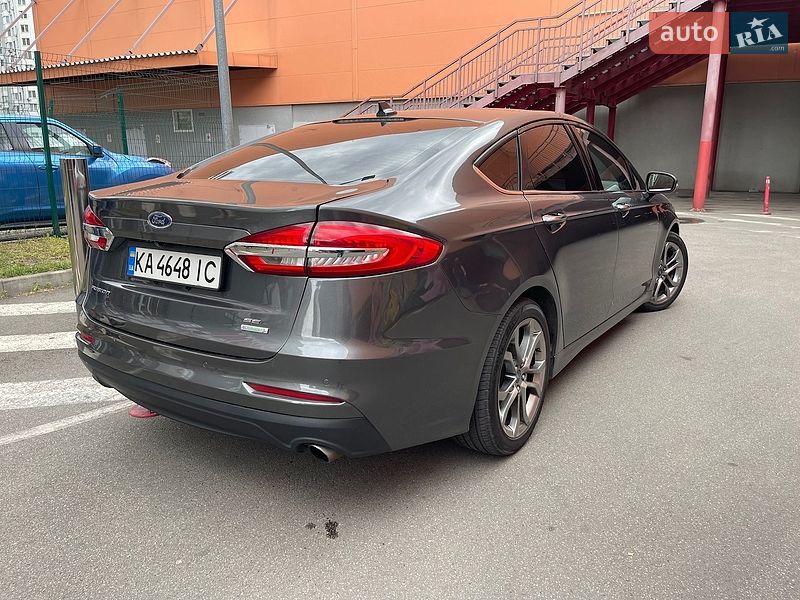 Седан Ford Fusion 2020 в Киеве