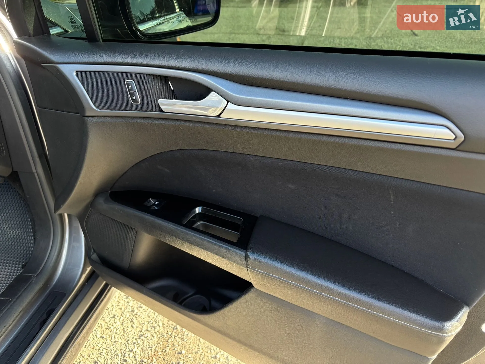 2013 Ford Fusion - мініатюра 24