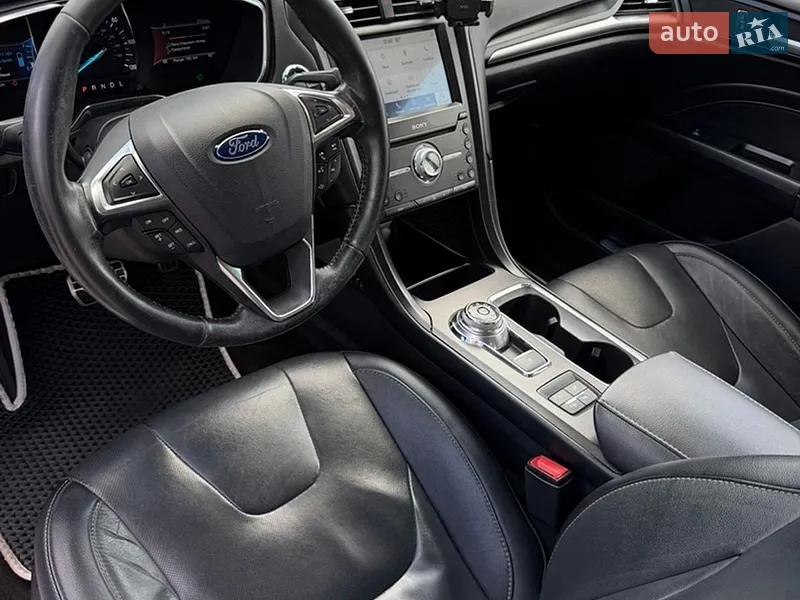 Ford Fusion 2017 VIN 3FA6P0SU2HR350558 фото оголошення 10 з 73