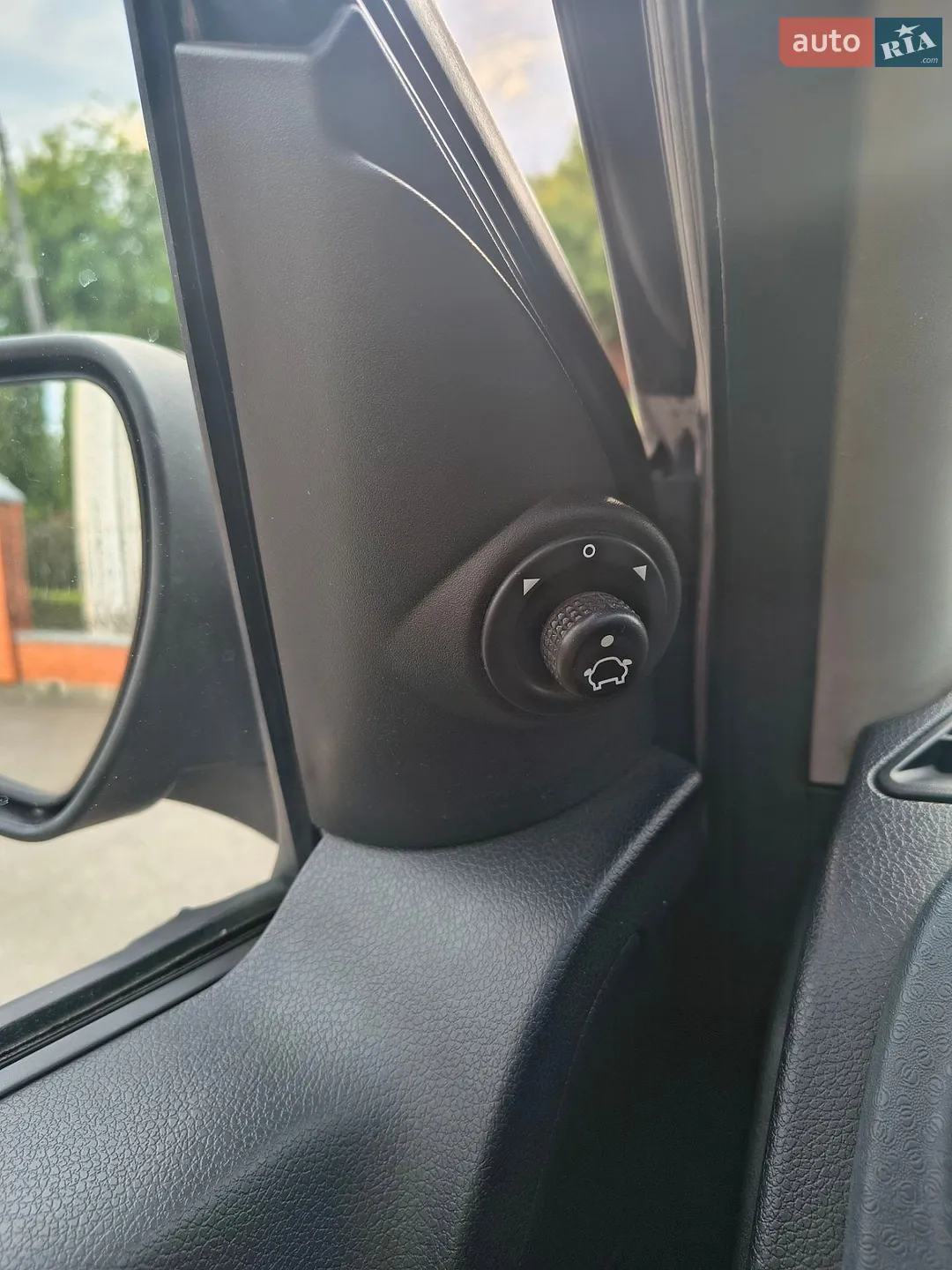 2011 Ford Fusion - мініатюра 17