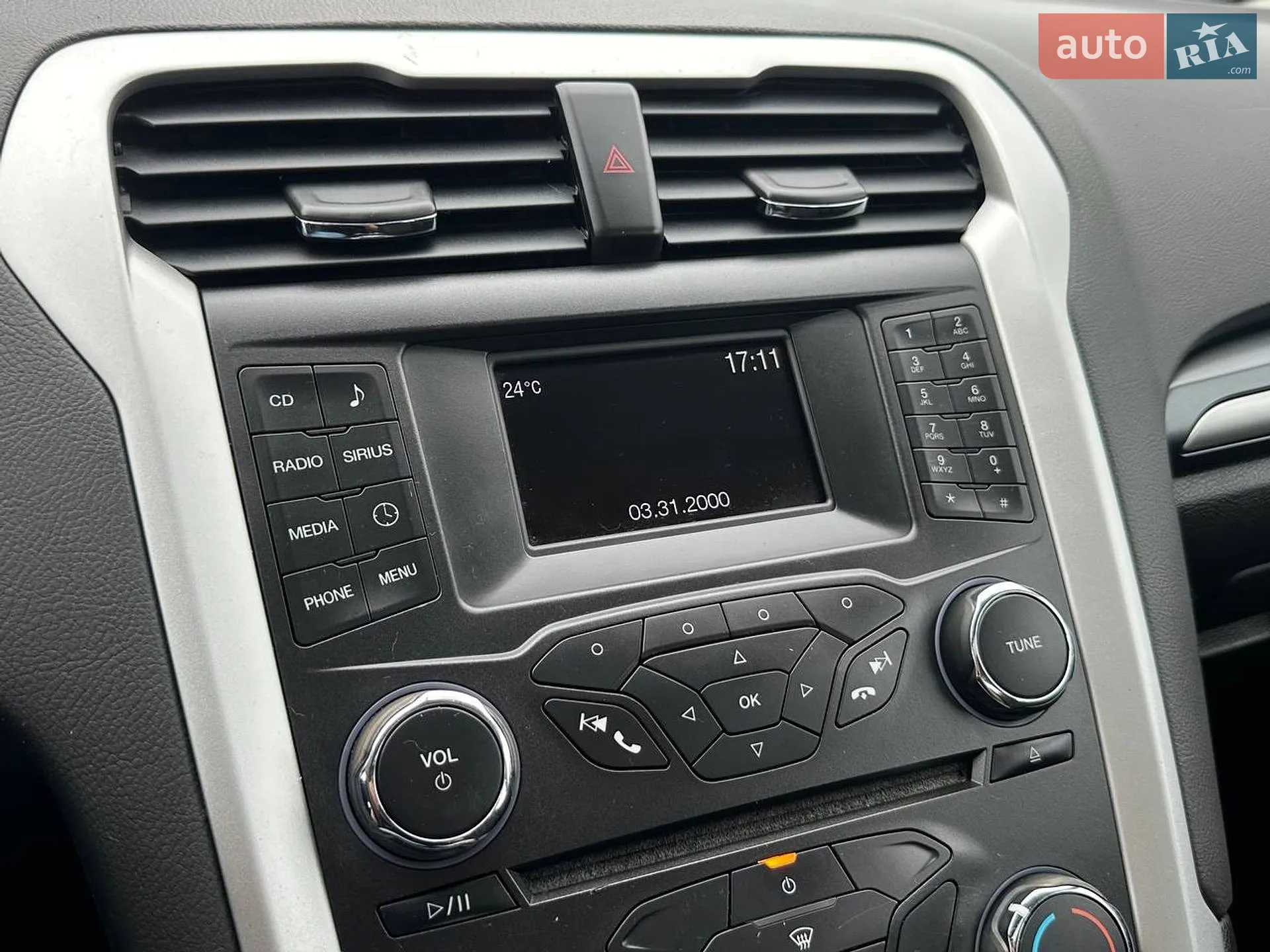 2014 Ford Fusion - мініатюра 16