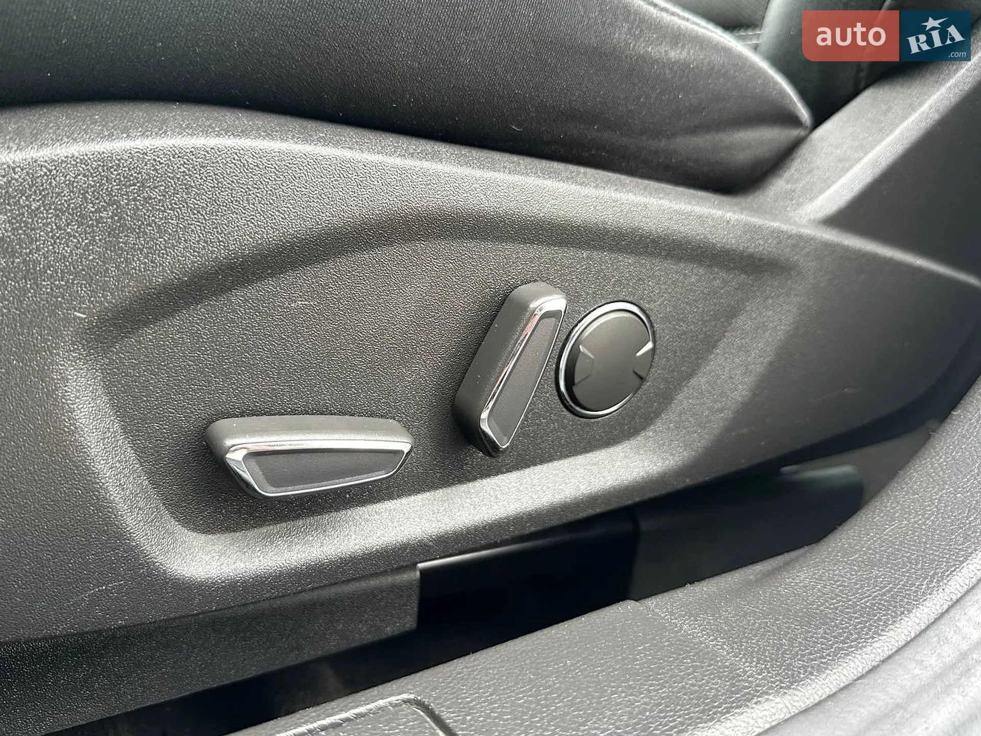 2014 Ford Fusion - мініатюра 29