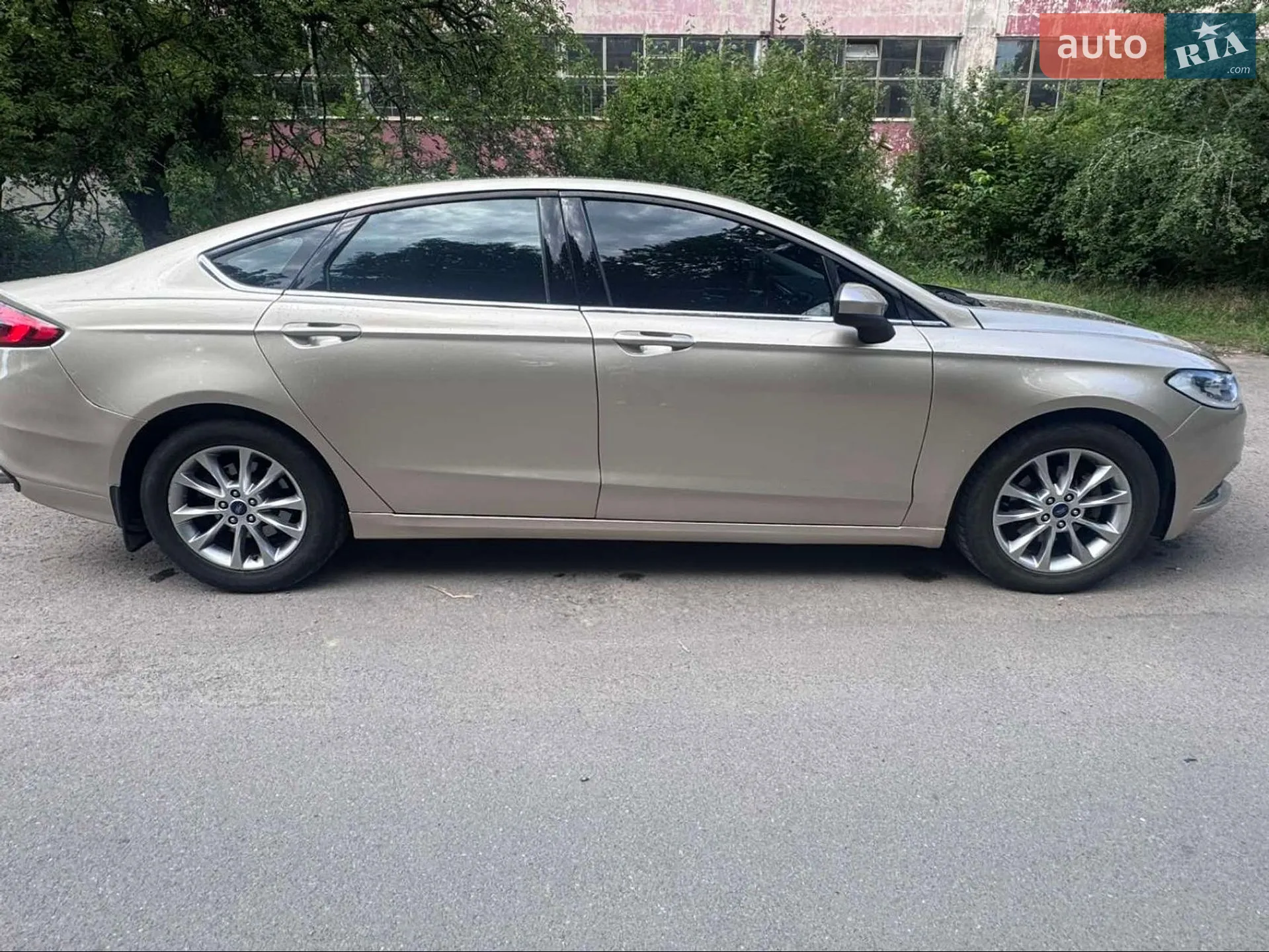 2016 Ford Fusion - мініатюра 10