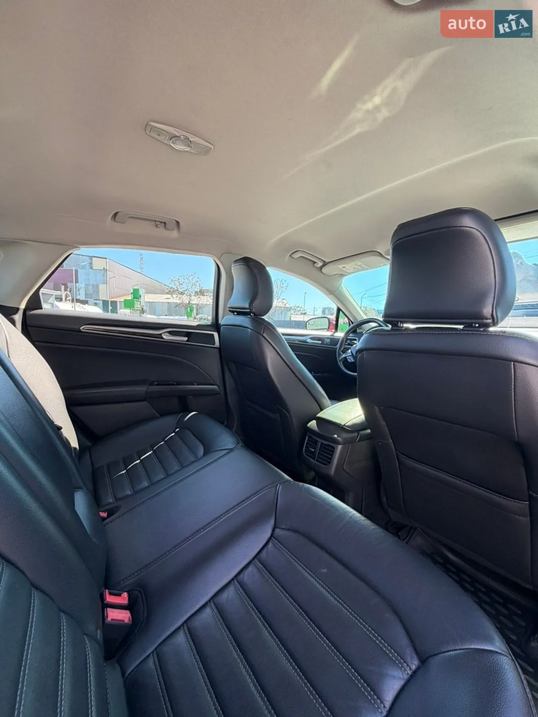 2016 Ford Fusion - мініатюра 21