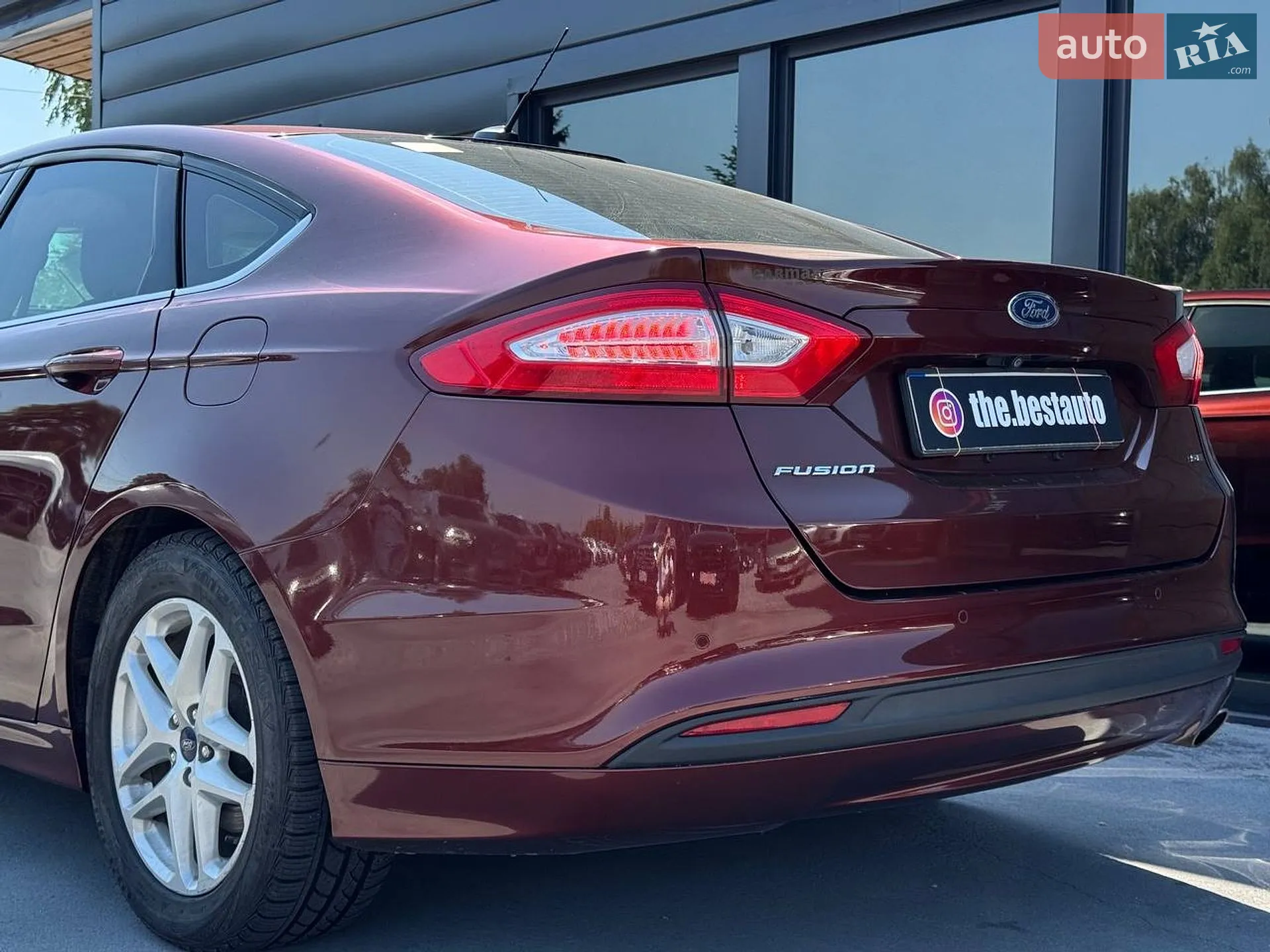 2015 Ford Fusion - мініатюра 23