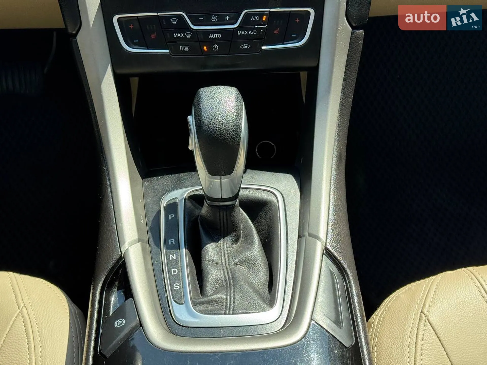 2015 Ford Fusion - мініатюра 57