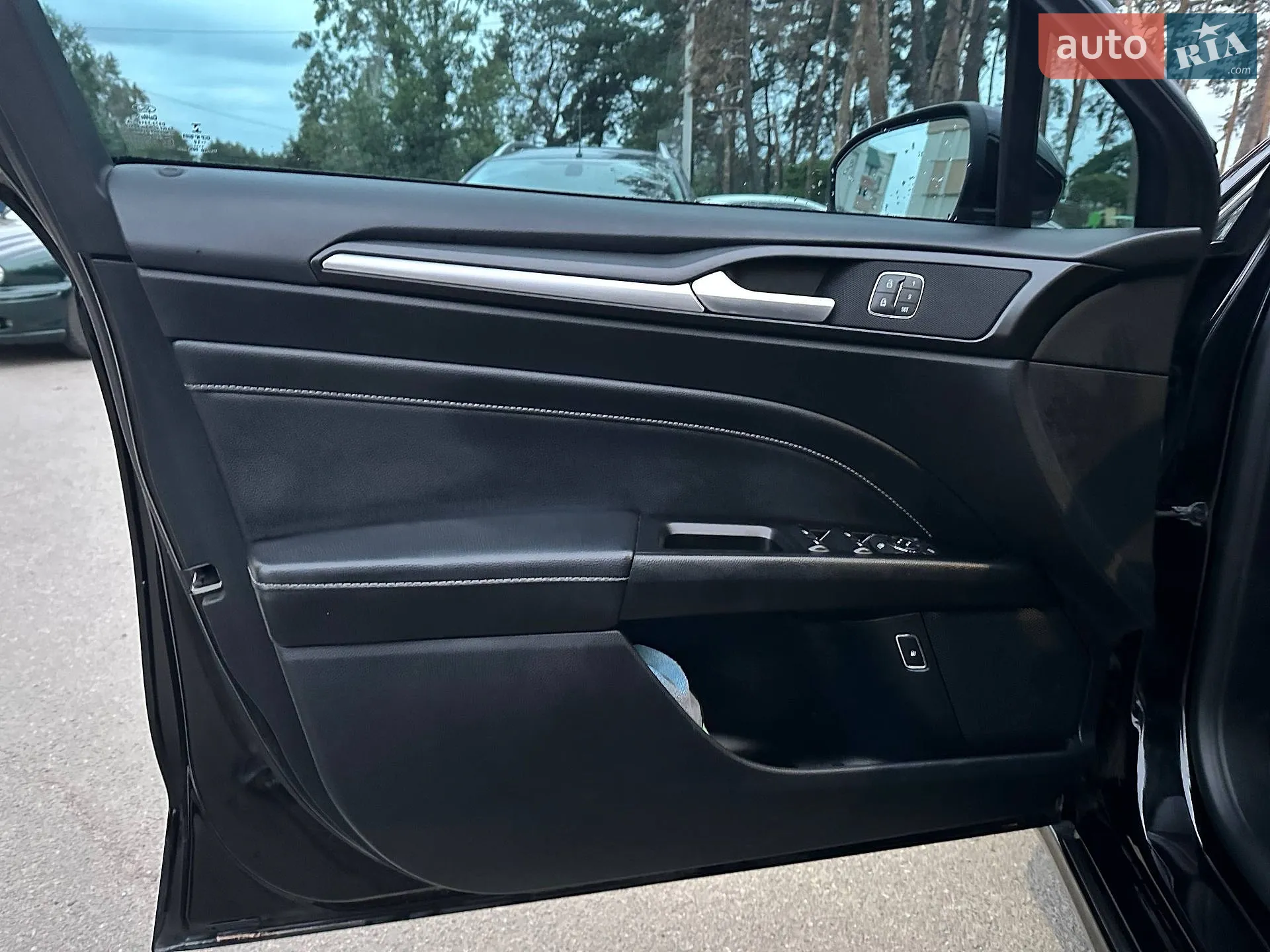 2019 Ford Fusion - мініатюра 16