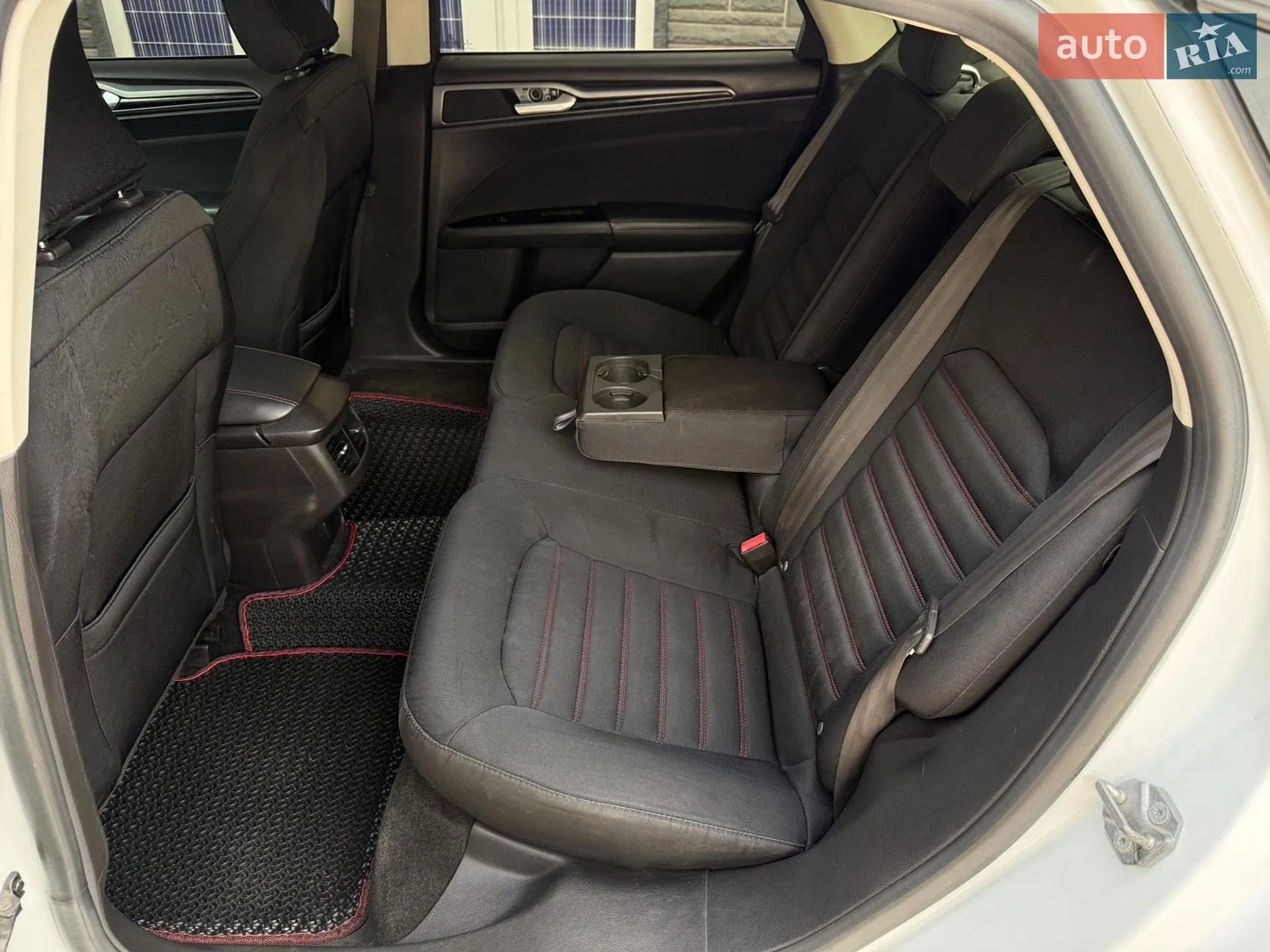 2015 Ford Fusion - мініатюра 36