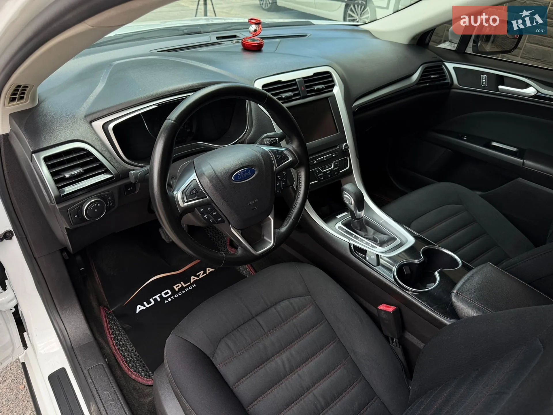 2015 Ford Fusion - мініатюра 40