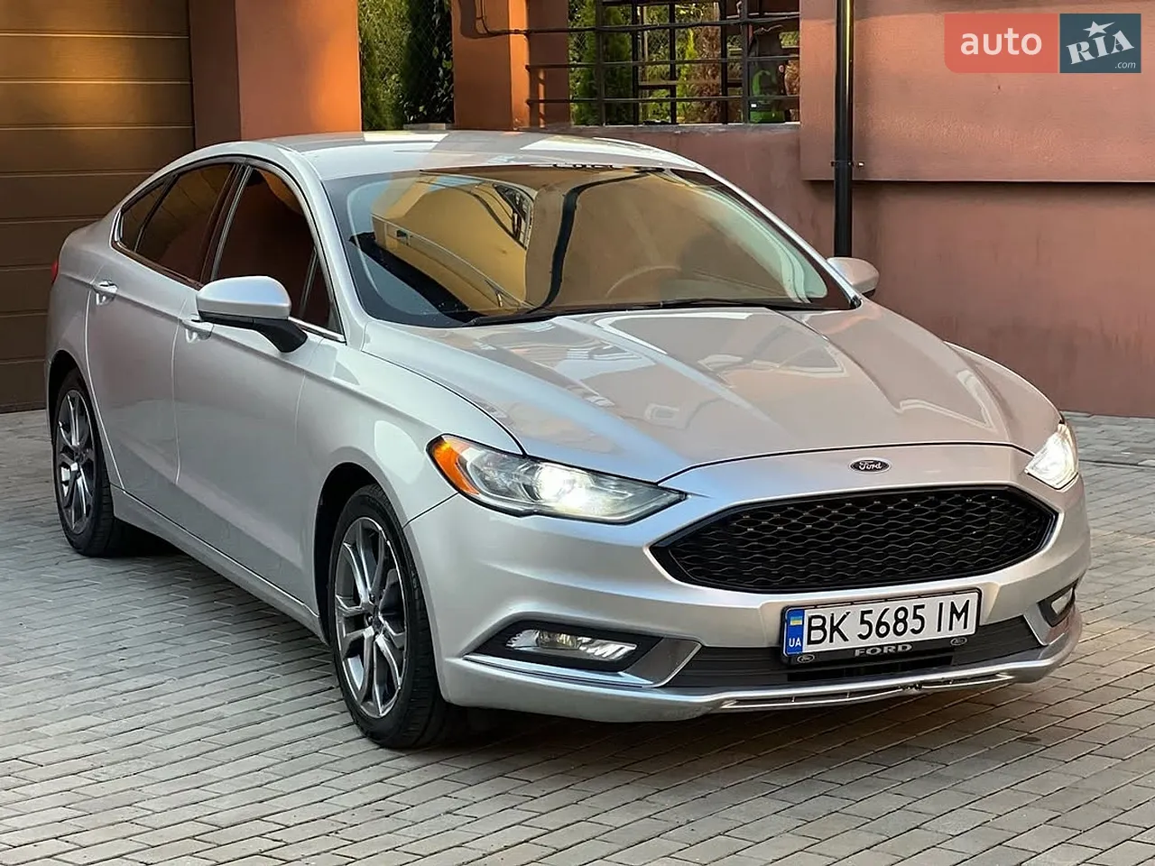 2016 Ford Fusion - мініатюра 18