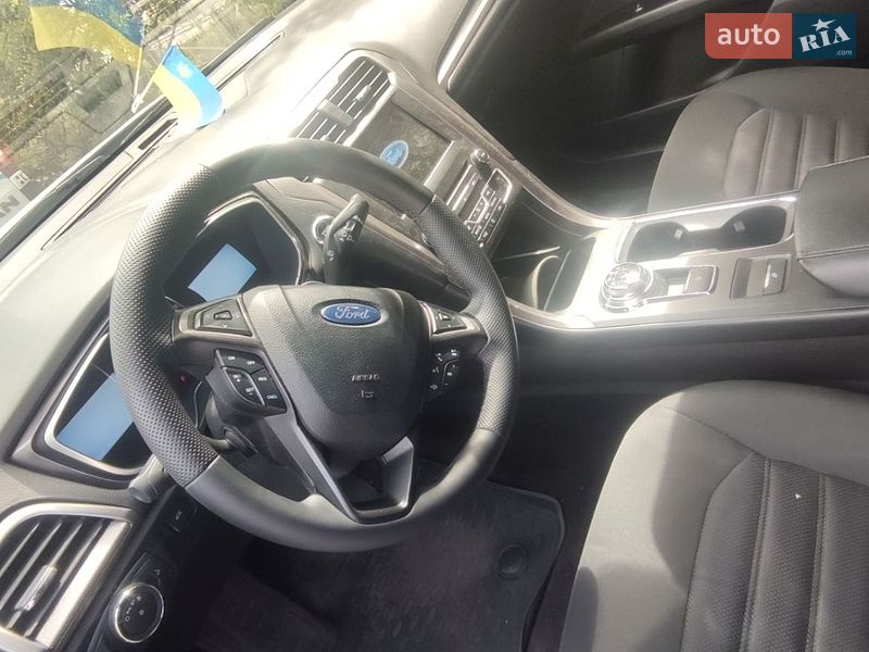 Седан Ford Fusion 2016 в Києві