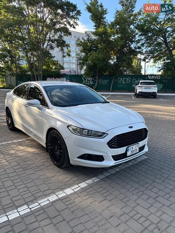 2016 Ford Fusion - мініатюра 32