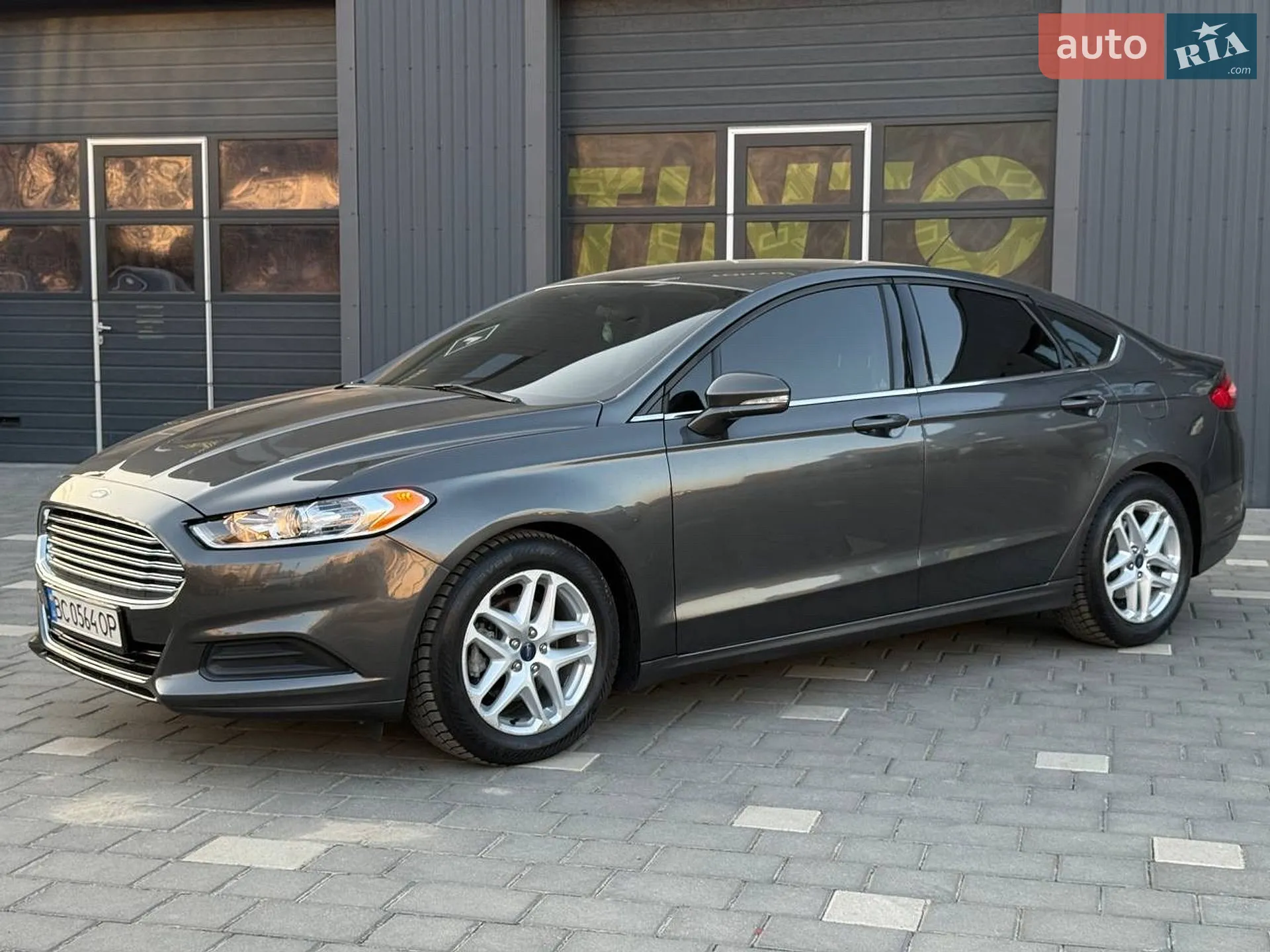 2016 Ford Fusion - мініатюра 5