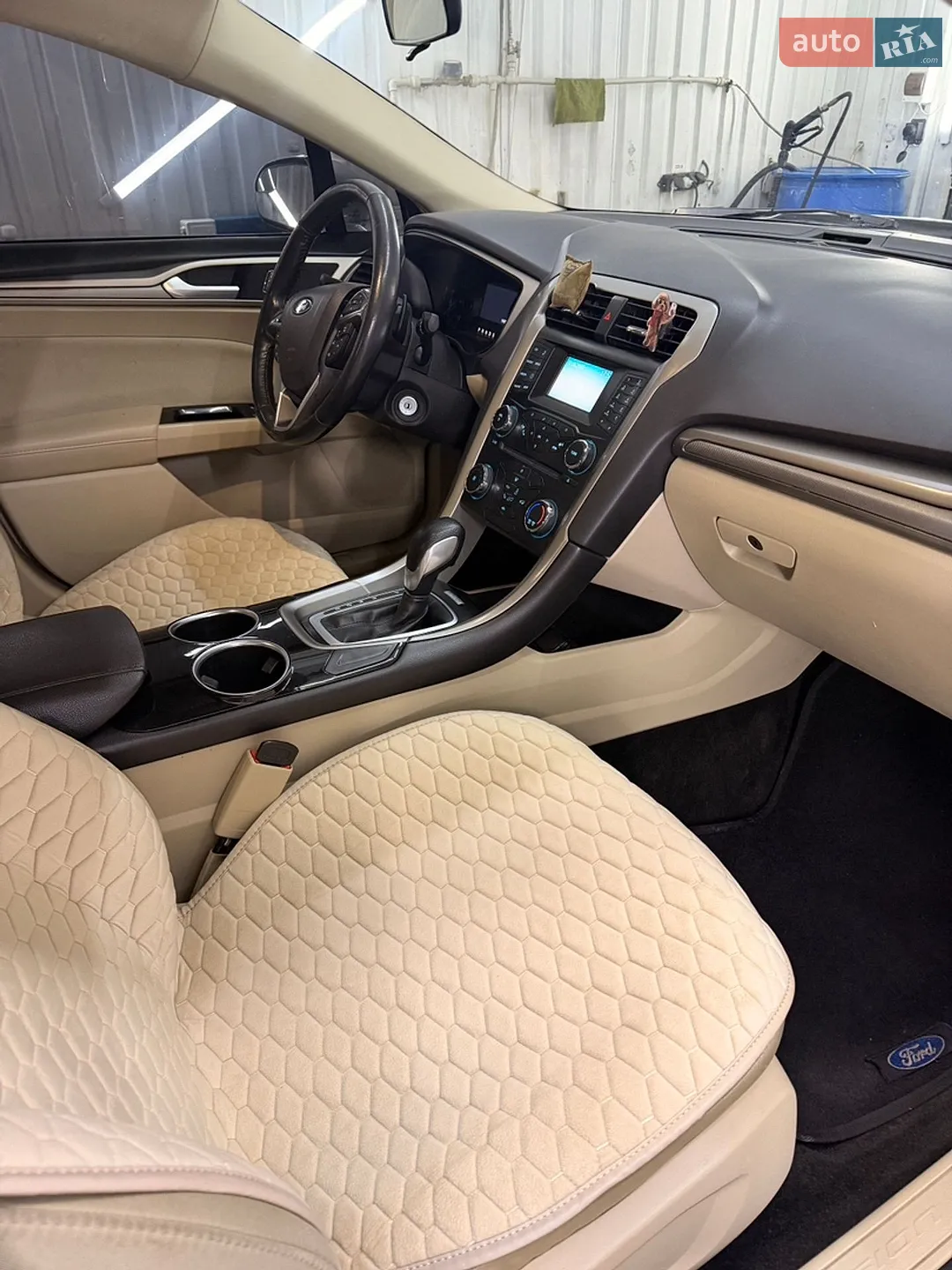 2013 Ford Fusion - мініатюра 13