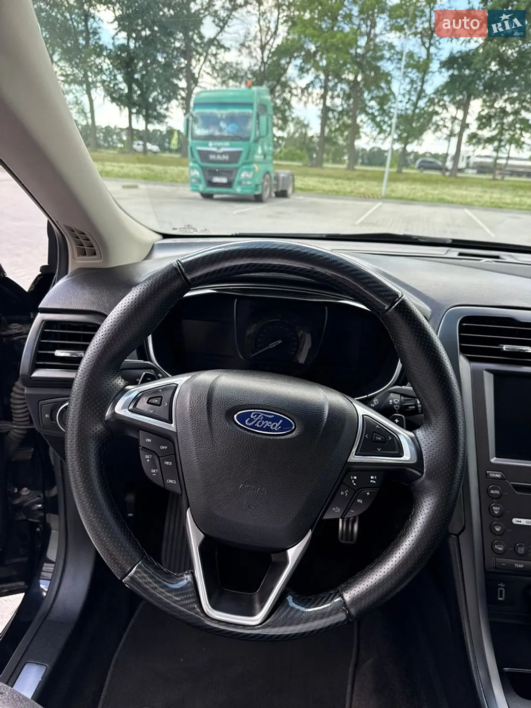 2016 Ford Fusion - мініатюра 31
