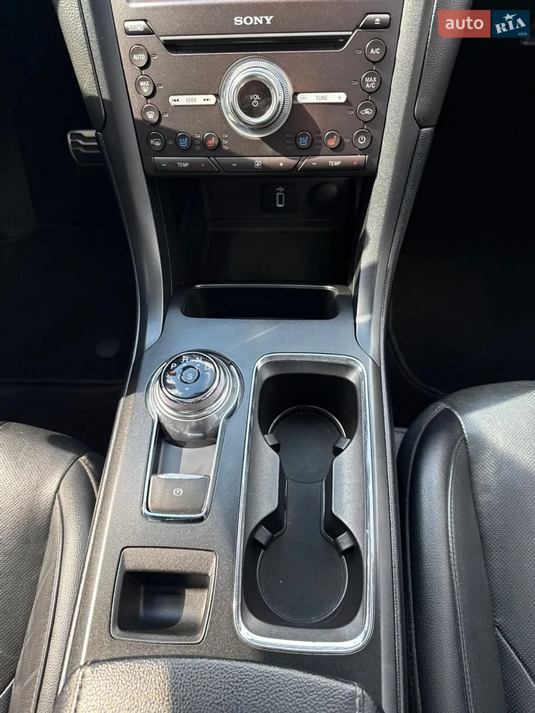 2016 Ford Fusion - мініатюра 35