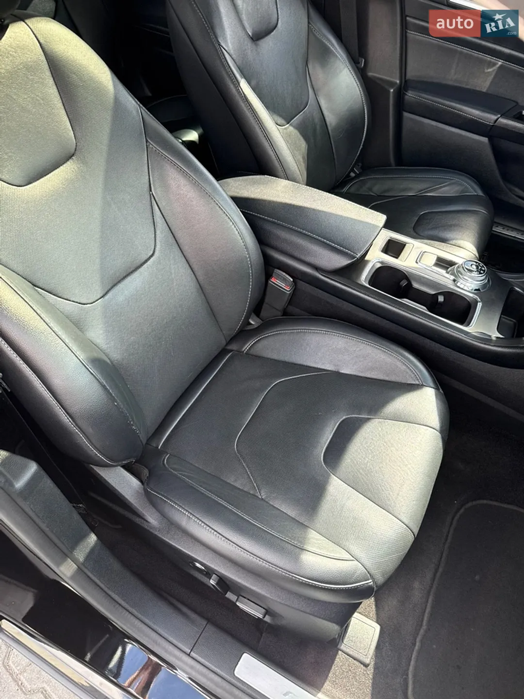 2016 Ford Fusion - мініатюра 48