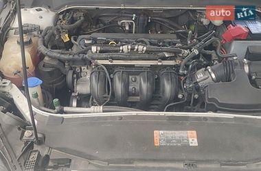Седан Ford Fusion 2016 в Києві