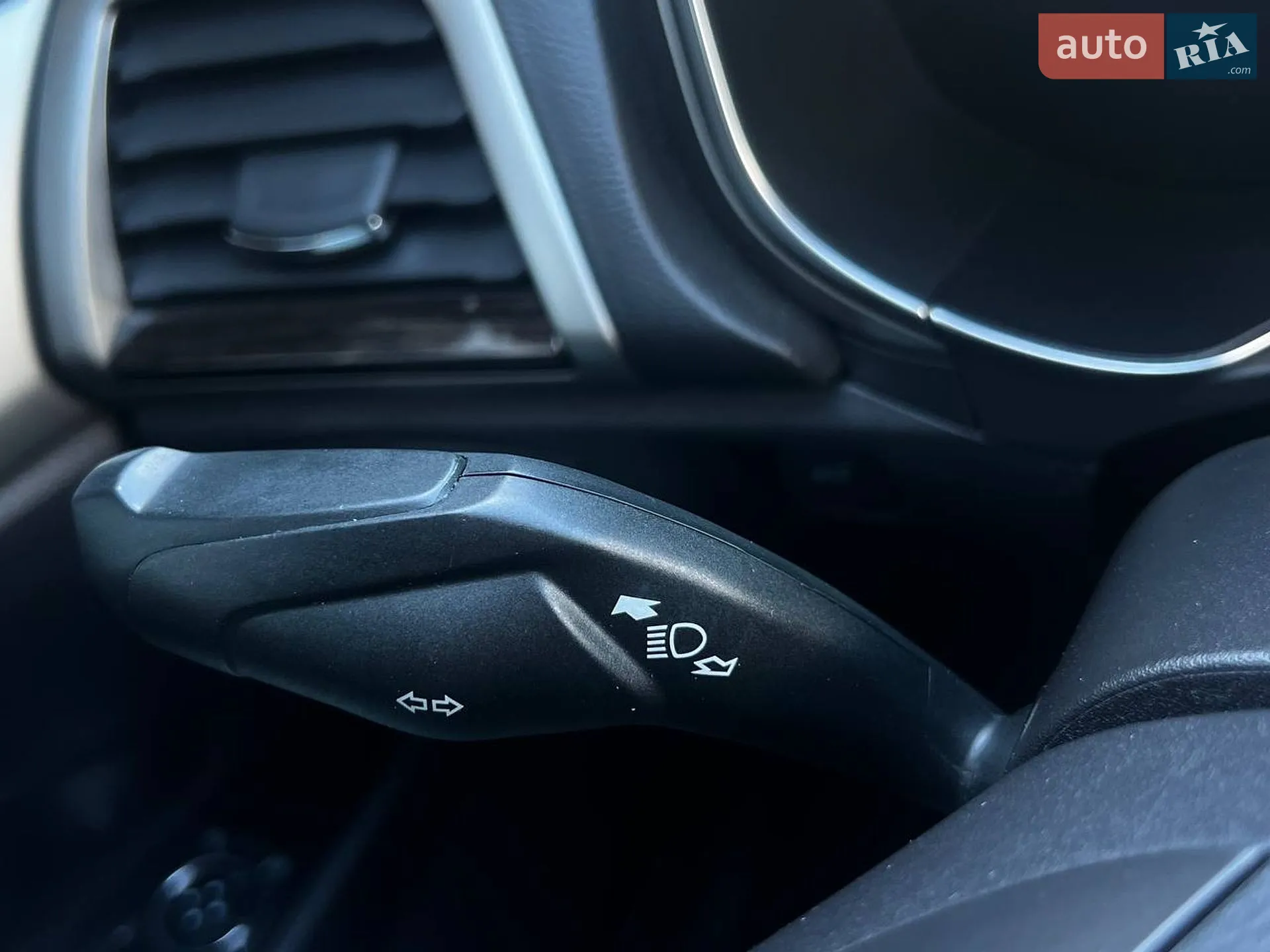 2015 Ford Fusion - мініатюра 20
