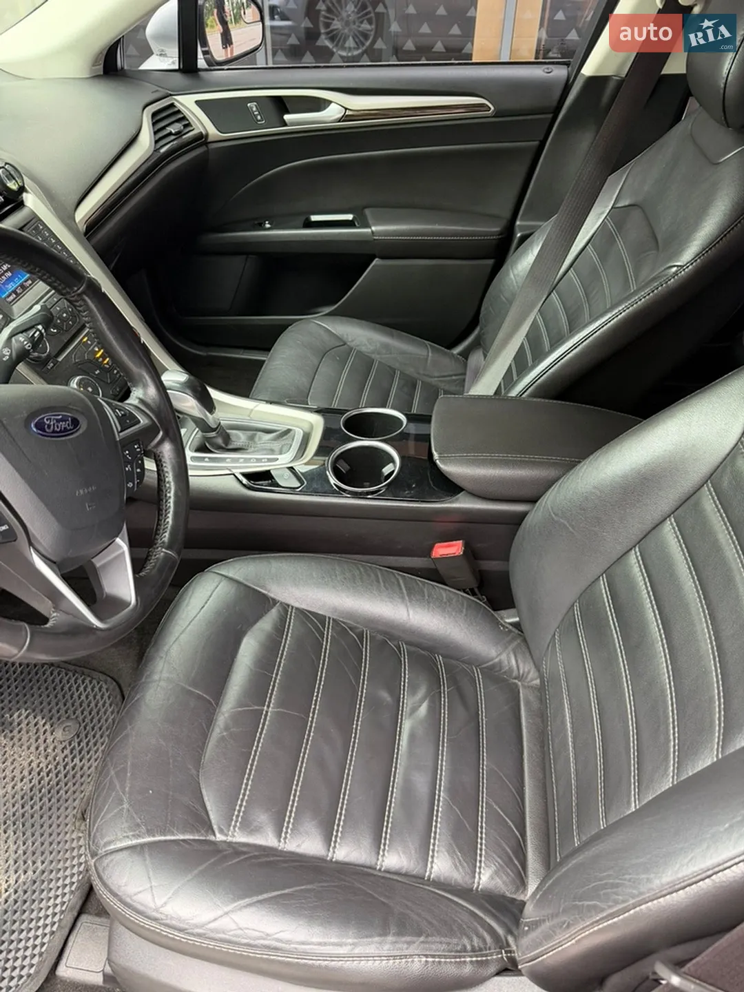 2013 Ford Fusion - мініатюра 11