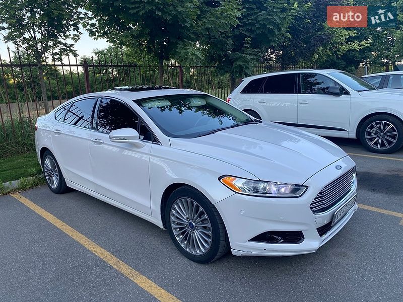 Седан Ford Fusion 2013 в Киеве