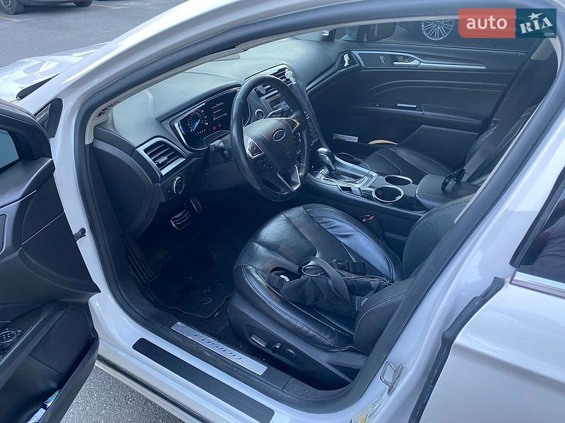 Седан Ford Fusion 2013 в Киеве