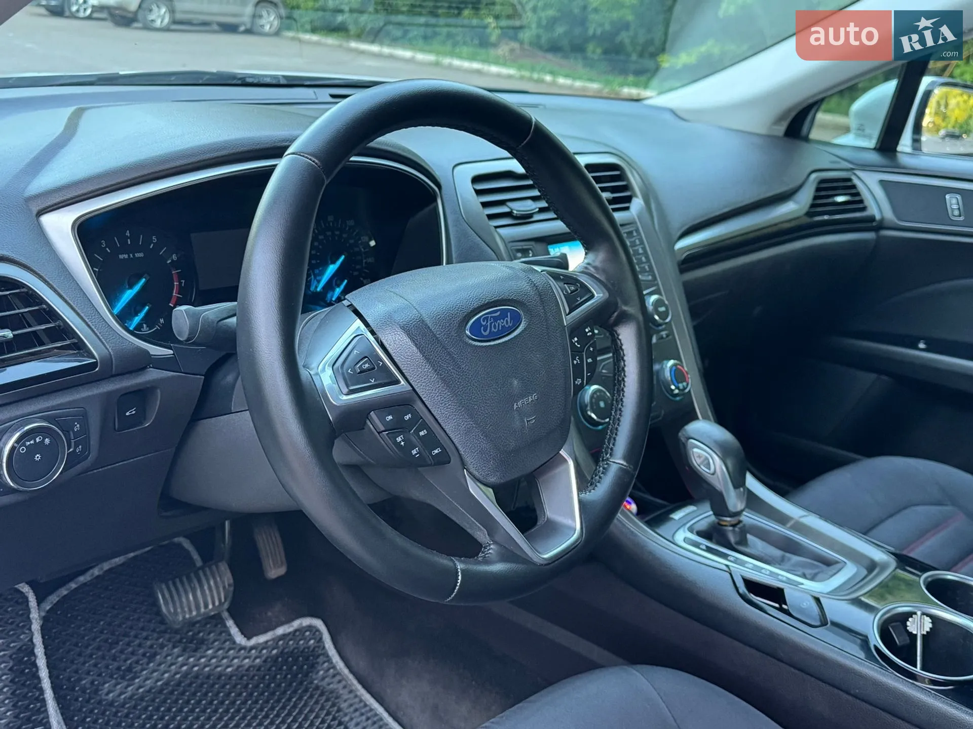 2013 Ford Fusion - мініатюра 27