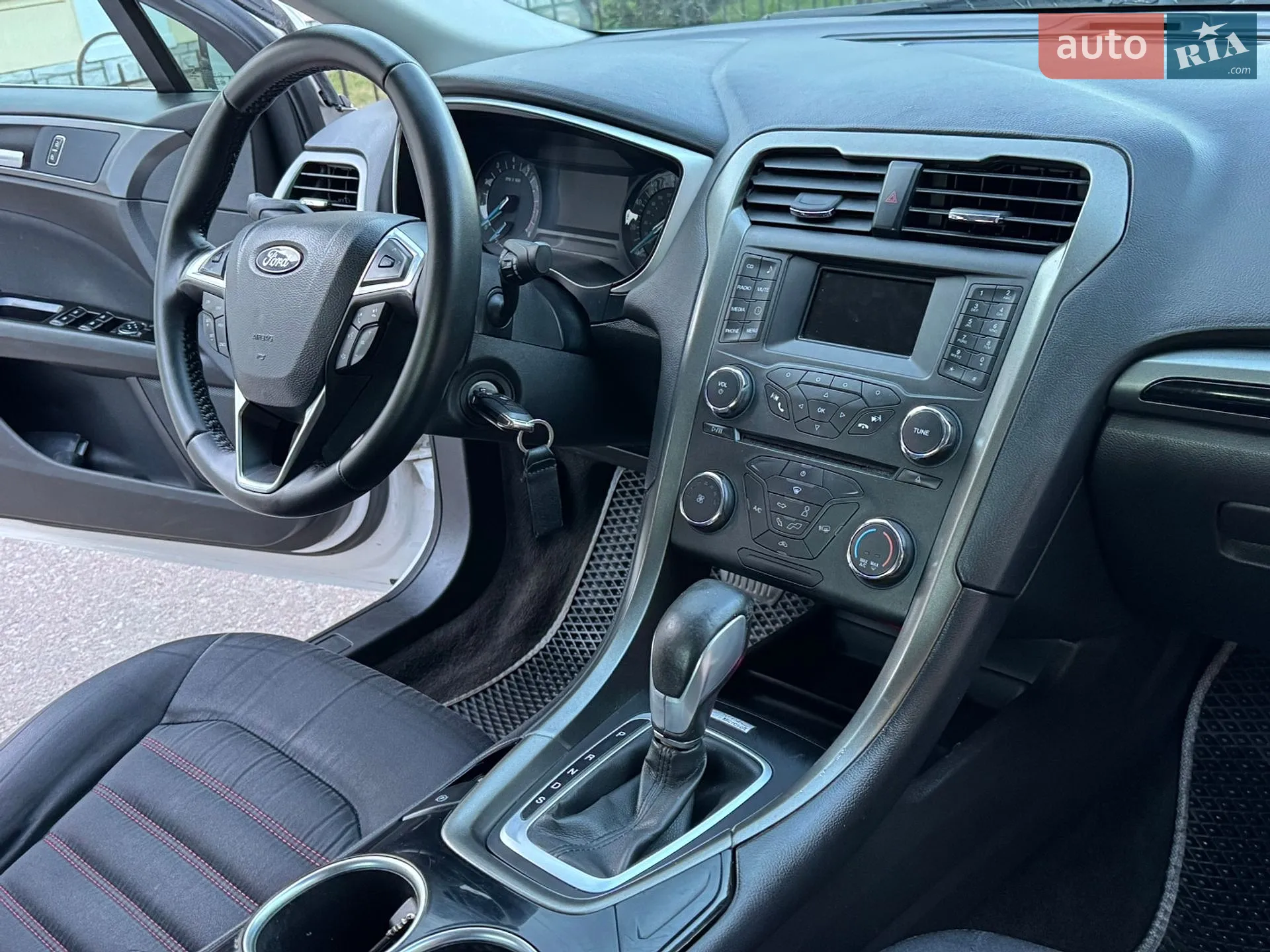 2013 Ford Fusion - мініатюра 36