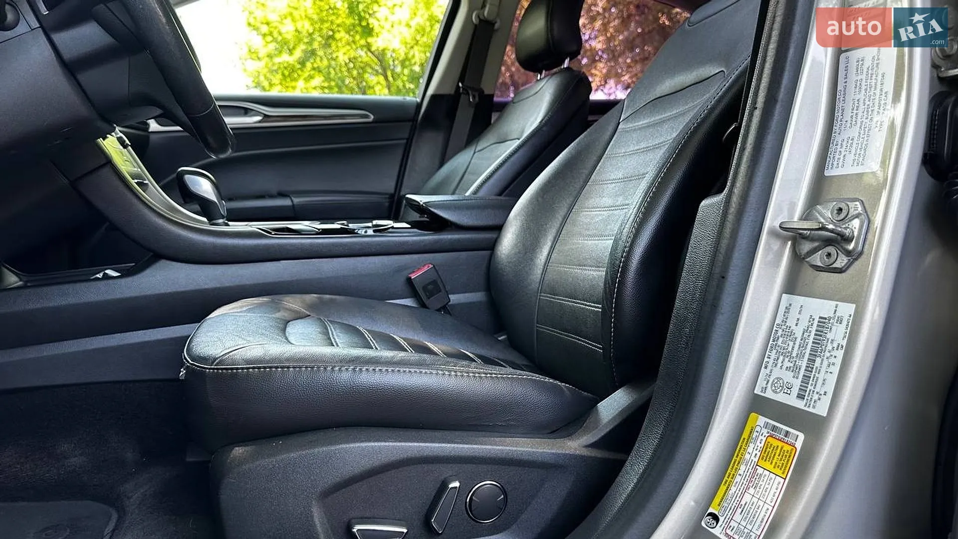 2014 Ford Fusion - мініатюра 20