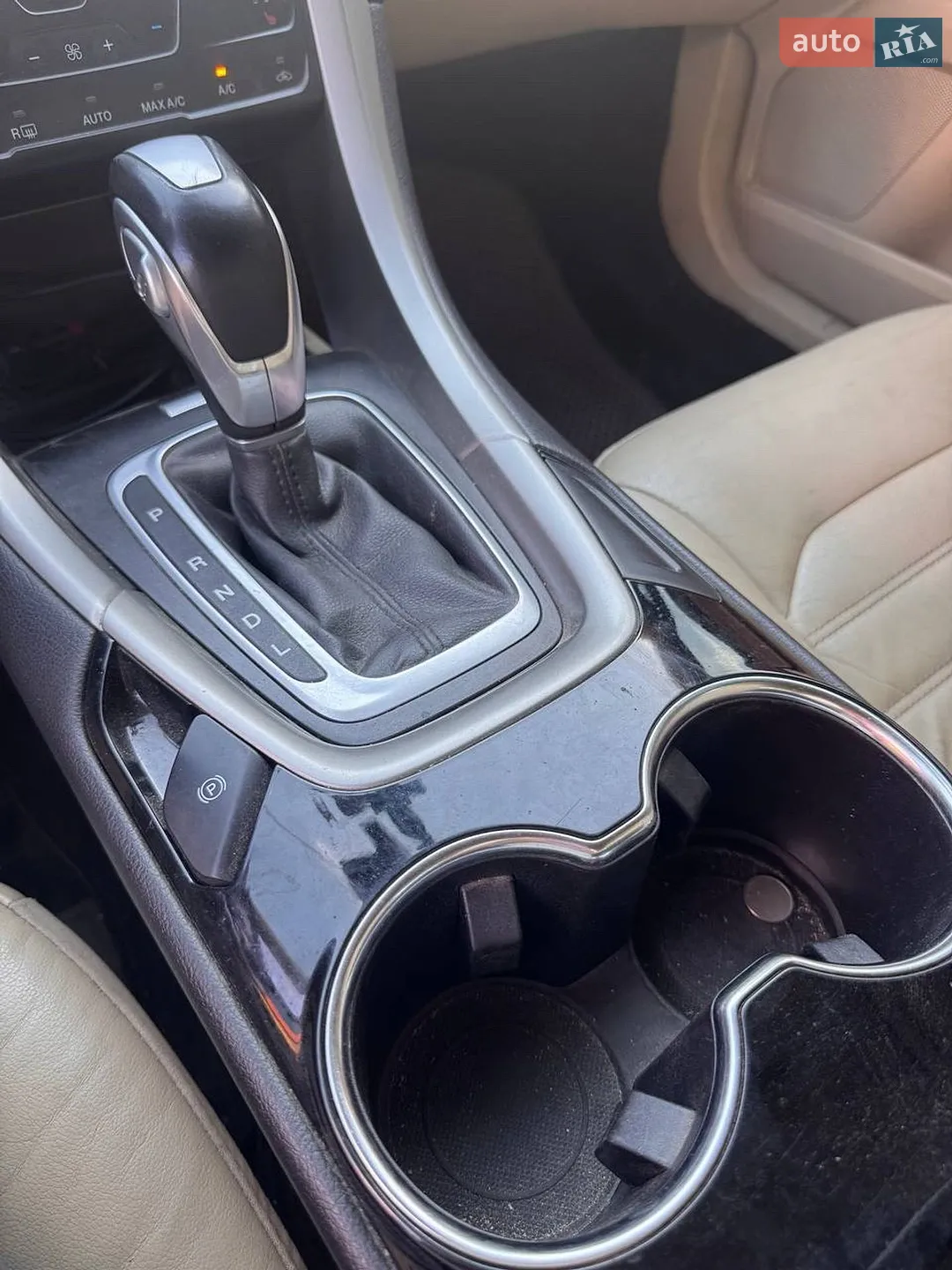 2013 Ford Fusion - мініатюра 14