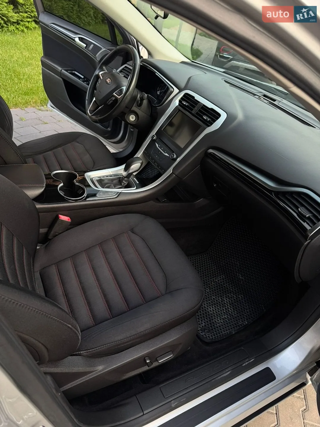 2014 Ford Fusion - мініатюра 15