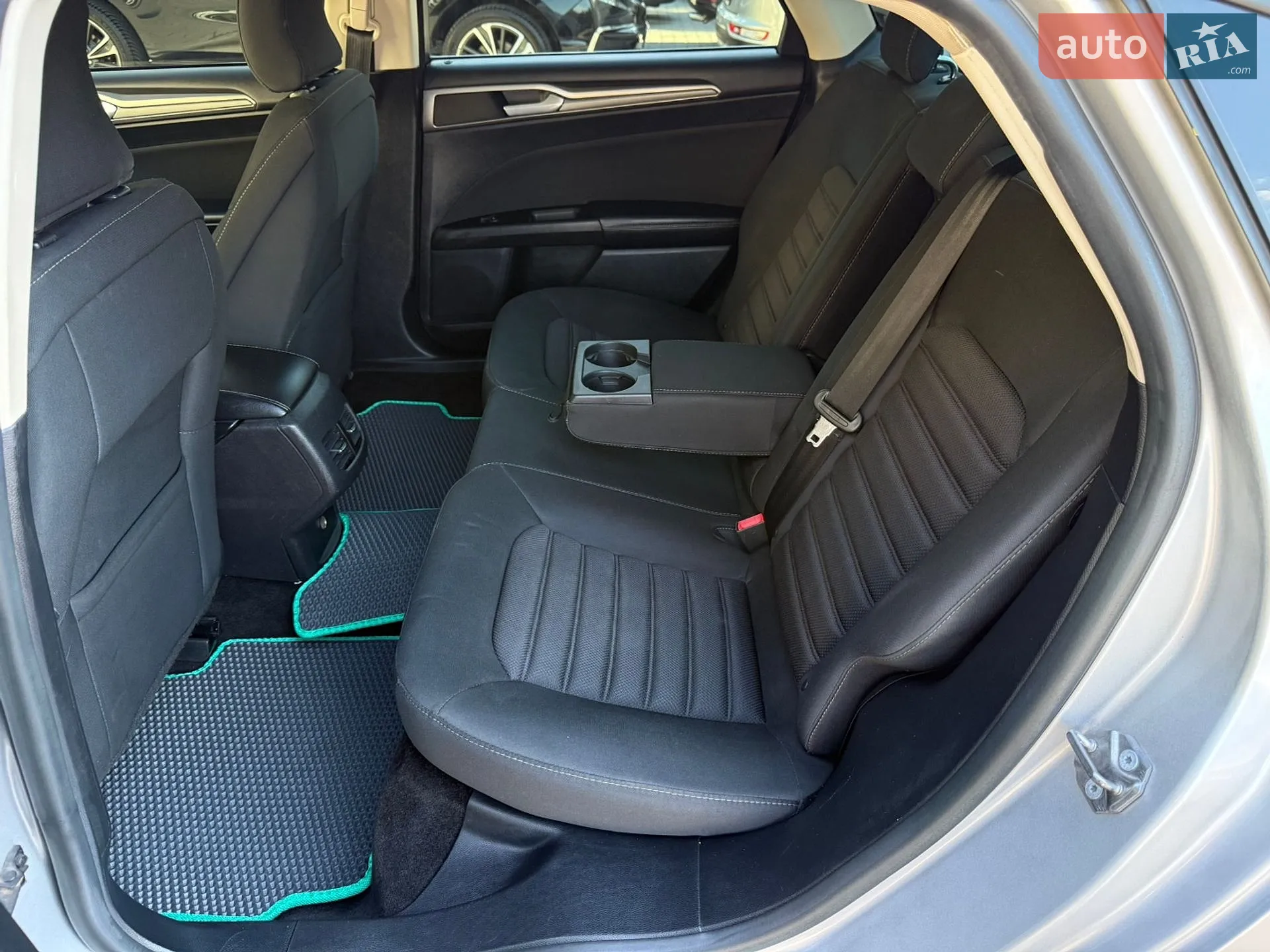 2017 Ford Fusion - мініатюра 34