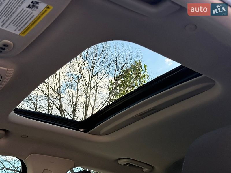 Седан Ford Fusion 2017 в Одесі