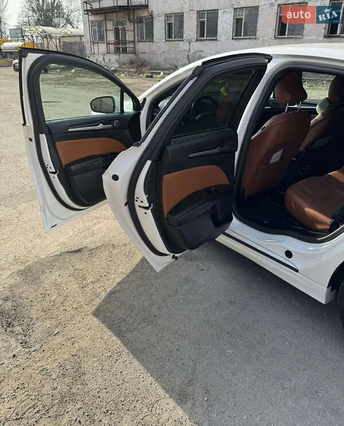 2019 Ford Fusion - мініатюра 17