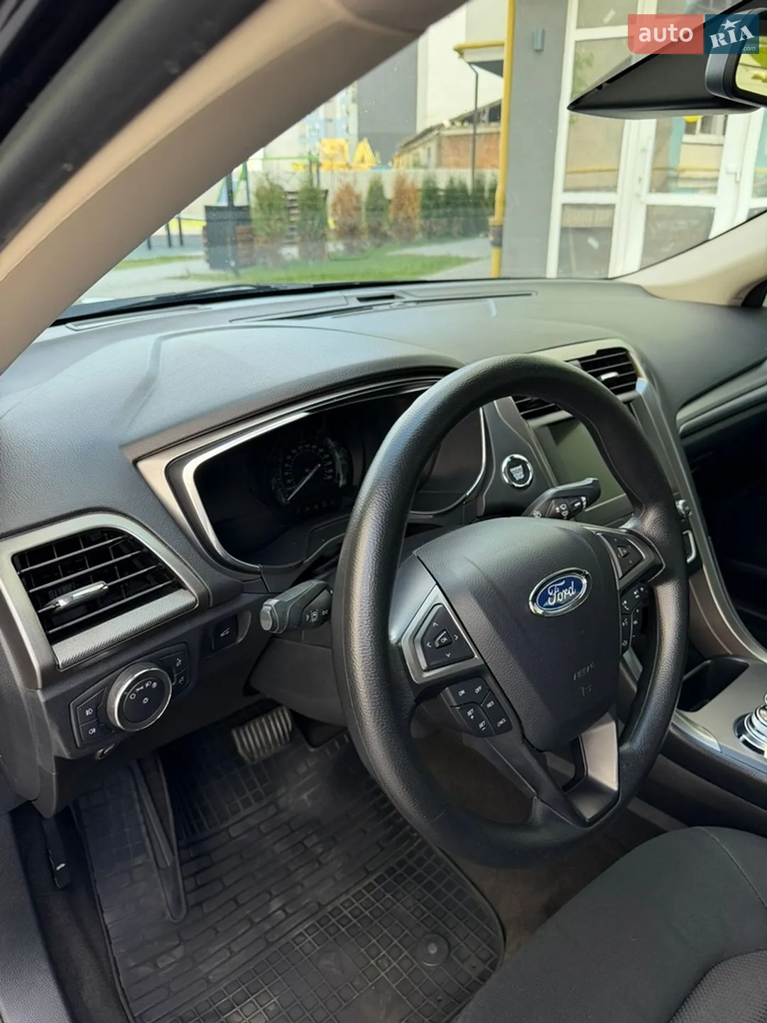 2020 Ford Fusion - мініатюра 40