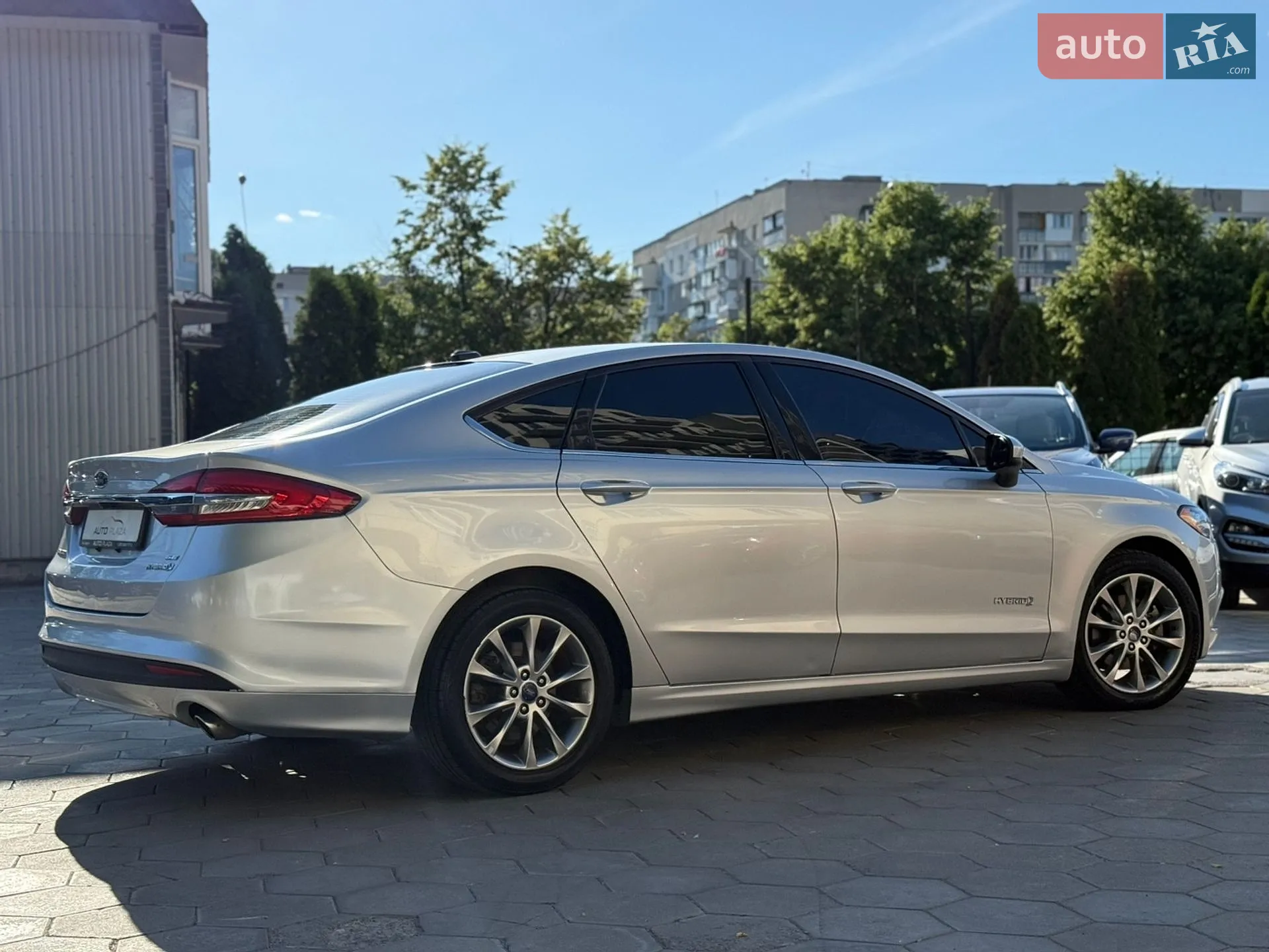 2017 Ford Fusion - мініатюра 16