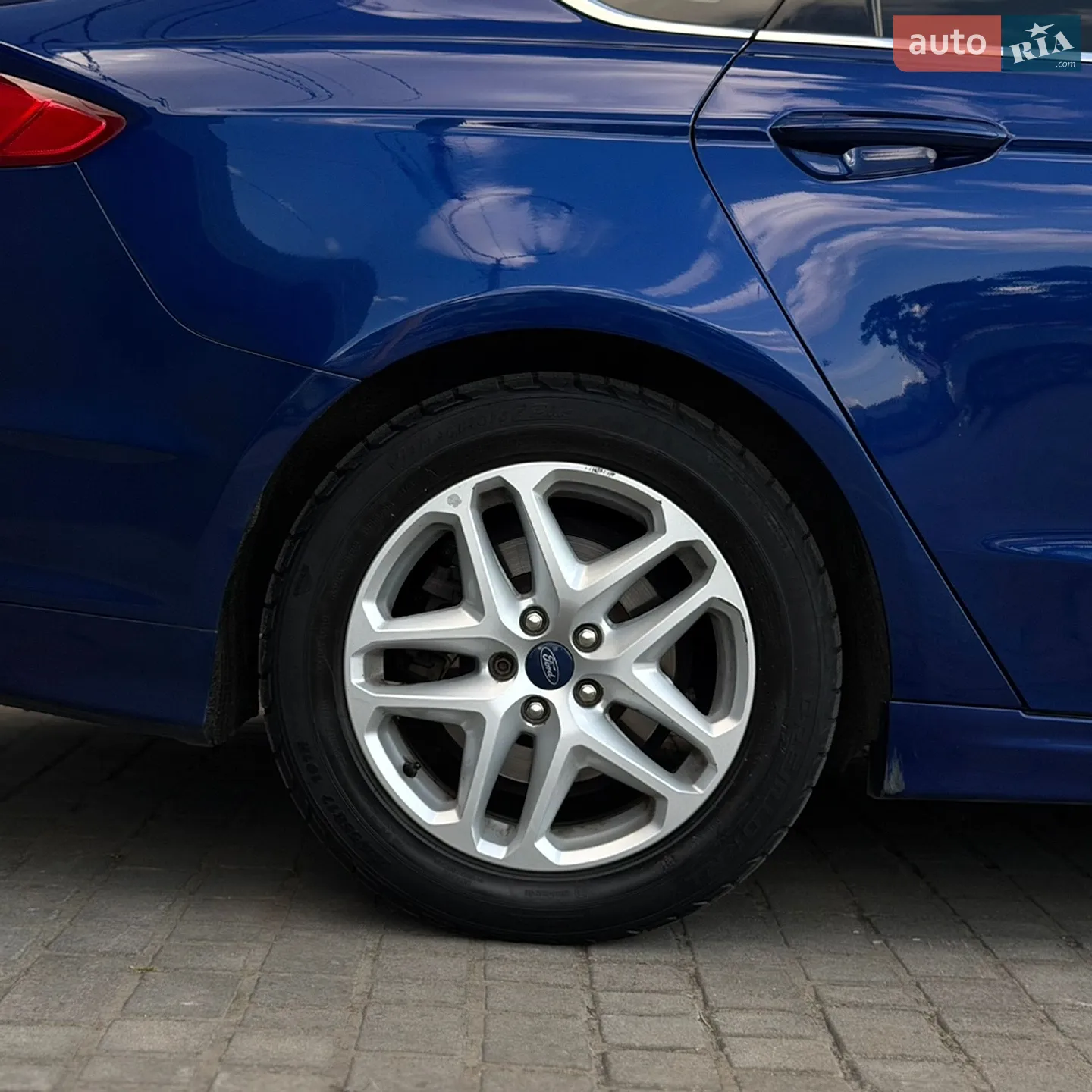 2015 Ford Fusion - мініатюра 9