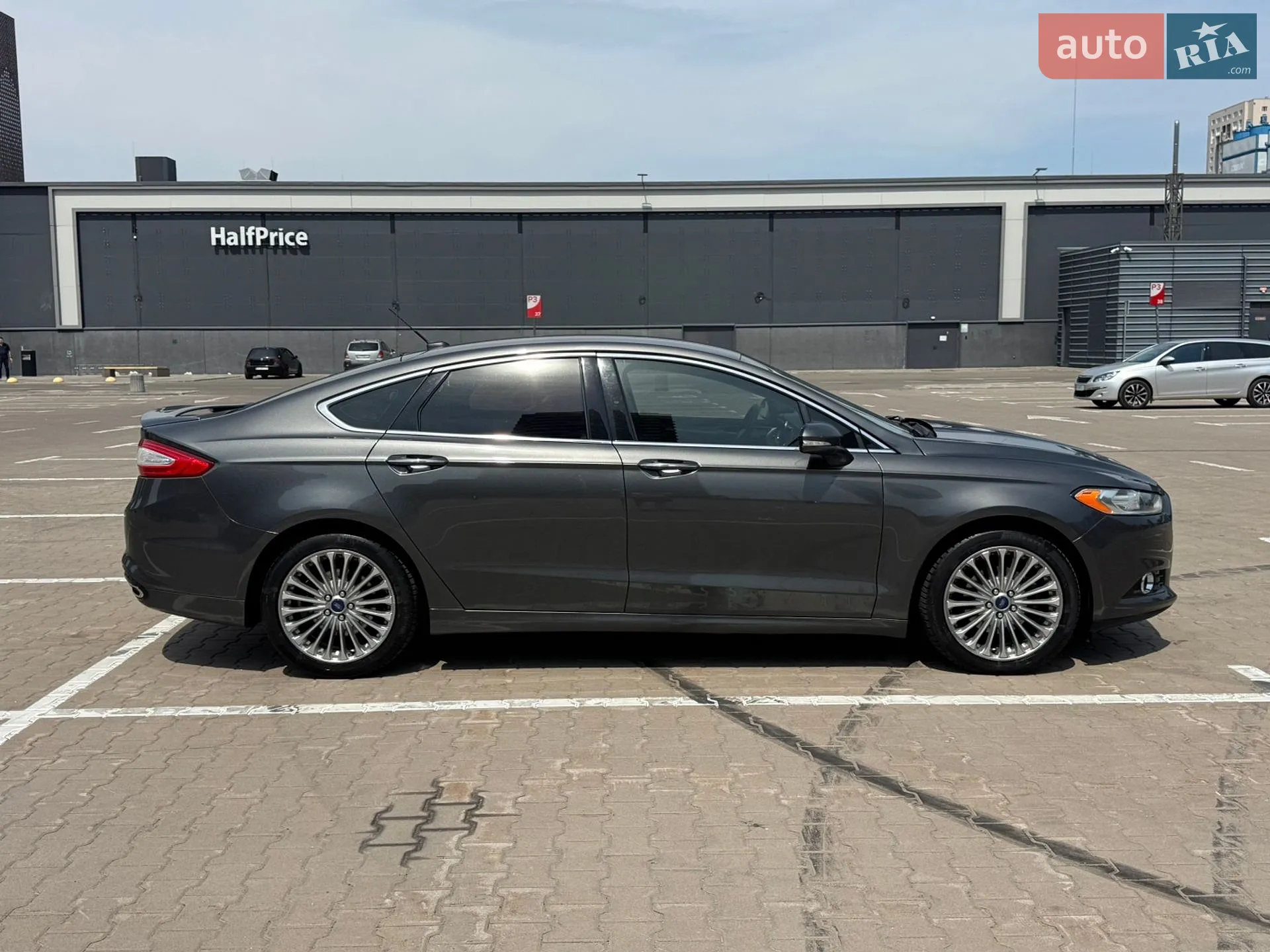 2015 Ford Fusion - мініатюра 8