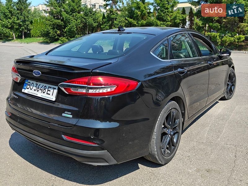 Ford Fusion 2019