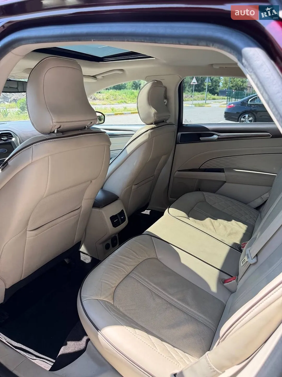 2016 Ford Fusion - мініатюра 12