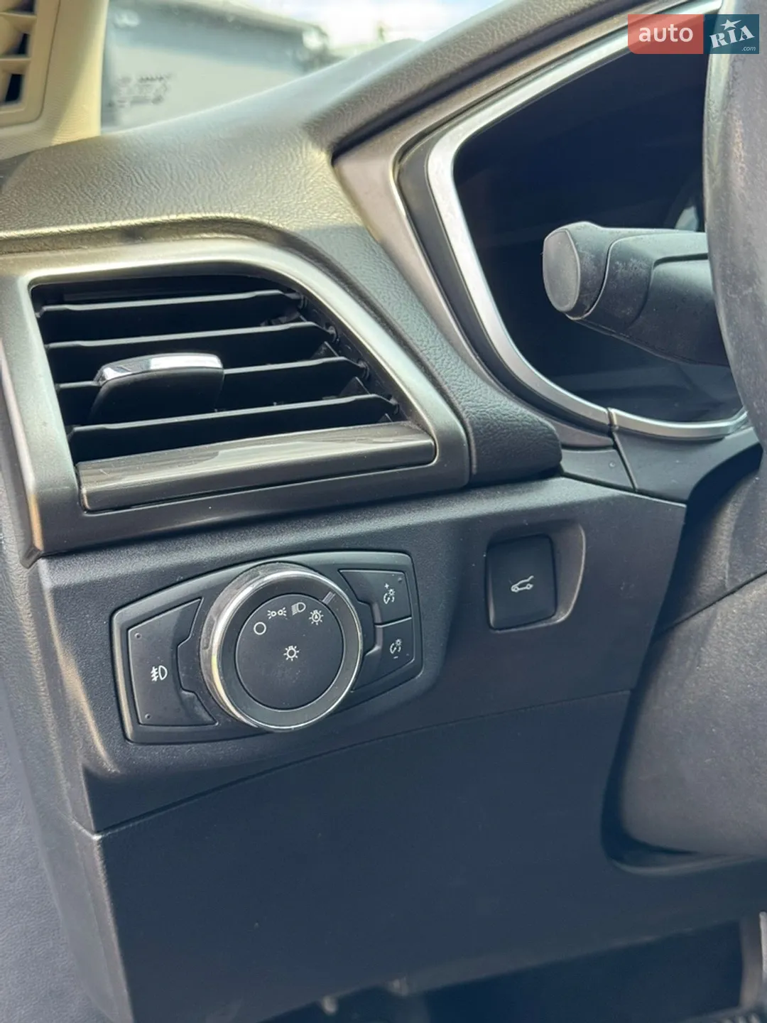 2016 Ford Fusion - мініатюра 13