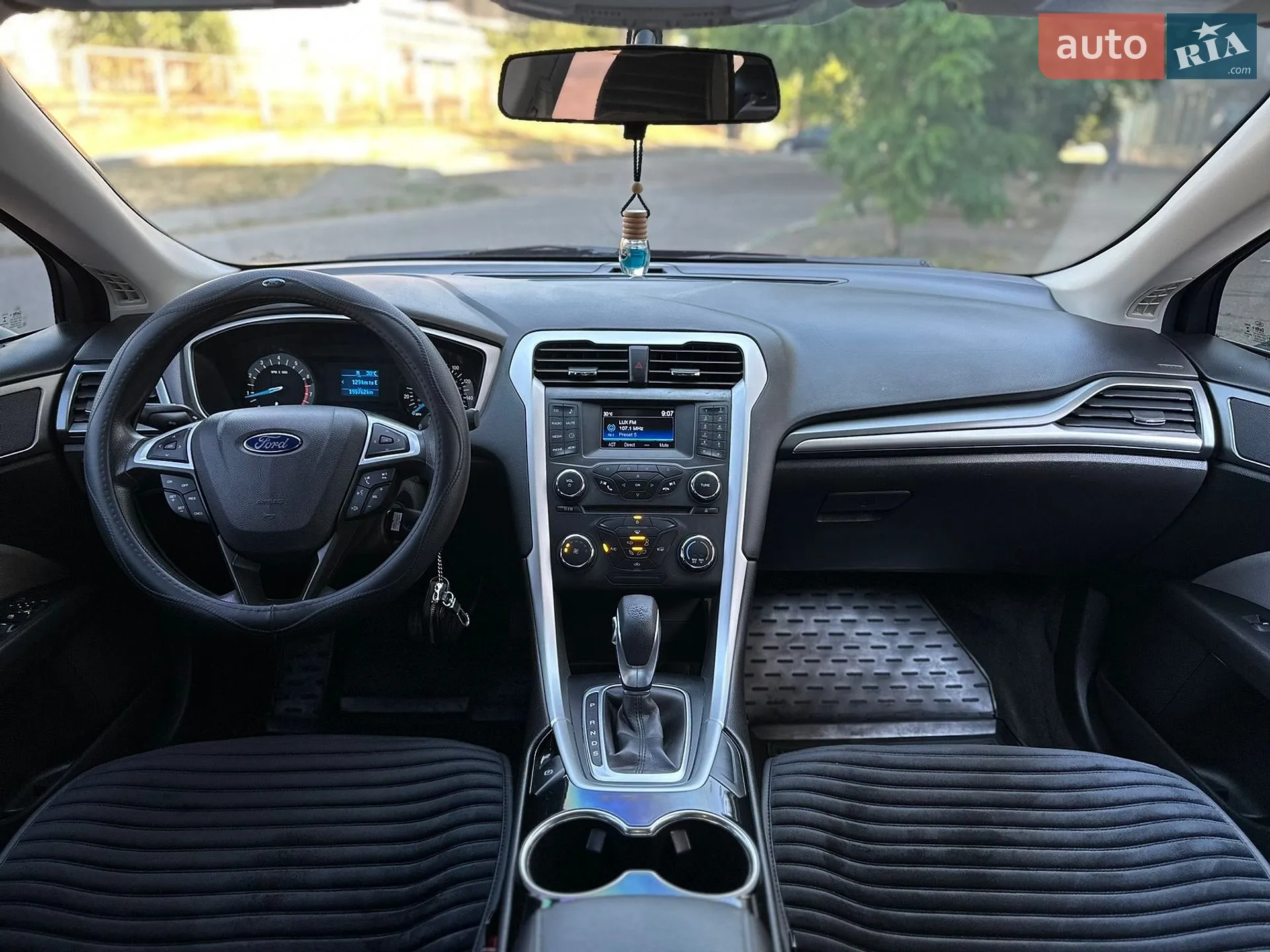 2016 Ford Fusion - мініатюра 39