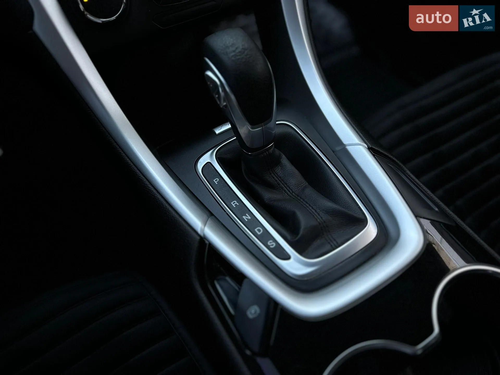 2016 Ford Fusion - мініатюра 46